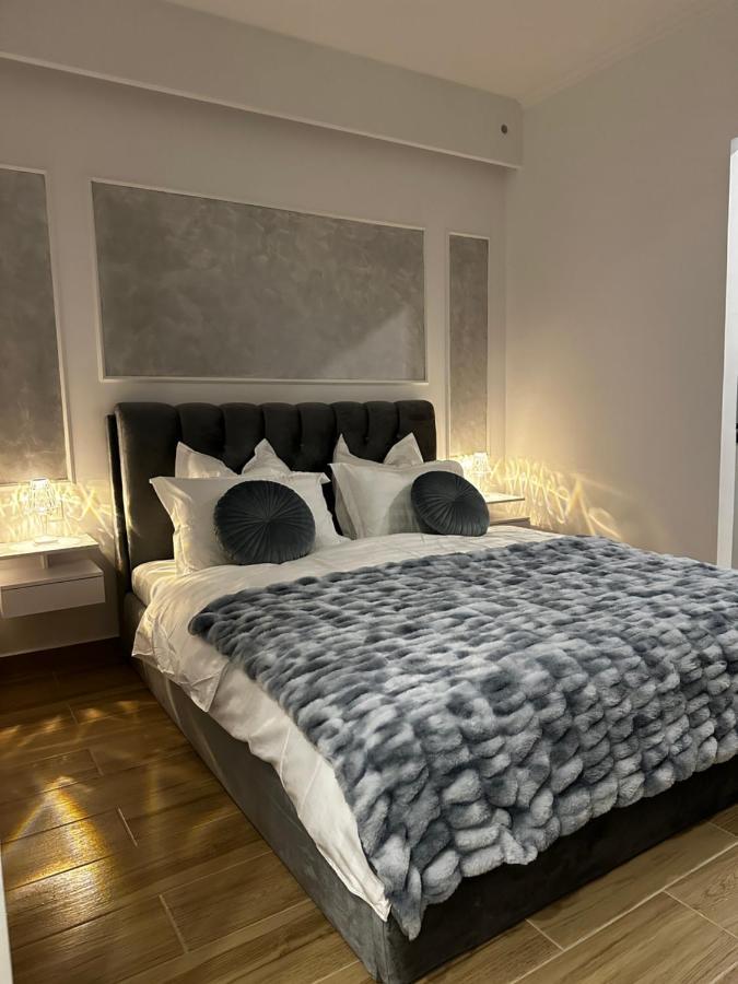 Luxury Studio 7 Rosu Exterior photo